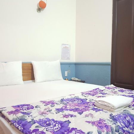 Van Thanh Dat Hotel Хошимин Экстерьер фото