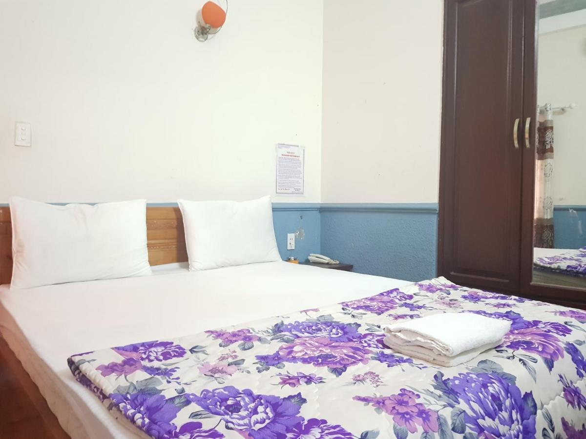 Van Thanh Dat Hotel Хошимин Экстерьер фото